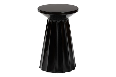 Baxton Studio Ulmer Metal Scalloped Side Table - Modern Round Accent Table for Indoor or Semi-Outdoor Use, Black