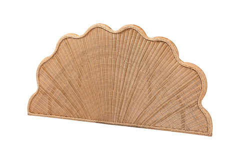 bali & pari Callias Natural Rattan Scalloped Headboard with Sunburst Weave – Coastal Boho Wicker Bed Backdrop for Bedroom Decor, Queen