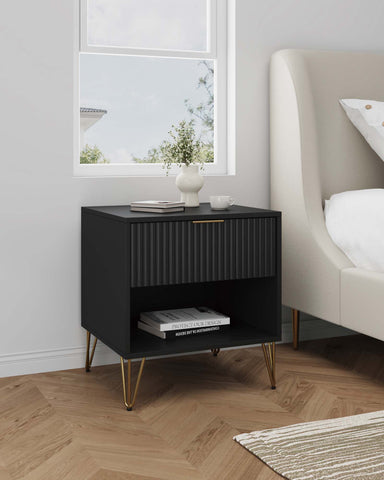 Manhattan Comfort Dumbo Modern 20" Fluted Nightstand in Black (1-Drawer)