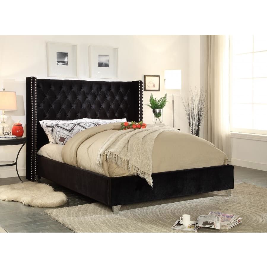 Meridian Furniture Aiden Velvet Queen Bed - Black - Bedroom Beds