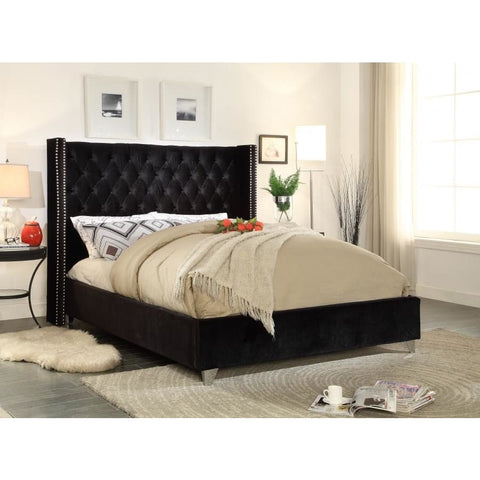 Meridian Furniture Aiden Velvet Queen Bed - Bedroom Beds