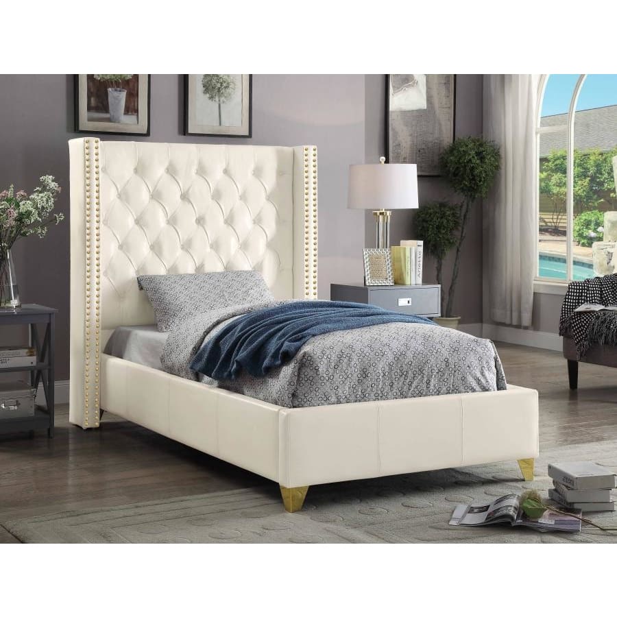 Meridian Furniture Soho White Bonded Leather Twin Bed - Bedroom Beds