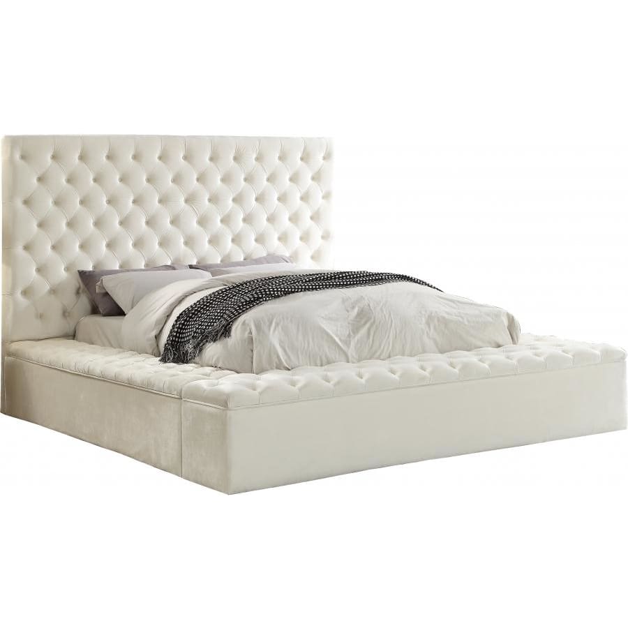 Meridian Furniture Bliss Velvet Queen Bed - White - Bedroom Beds