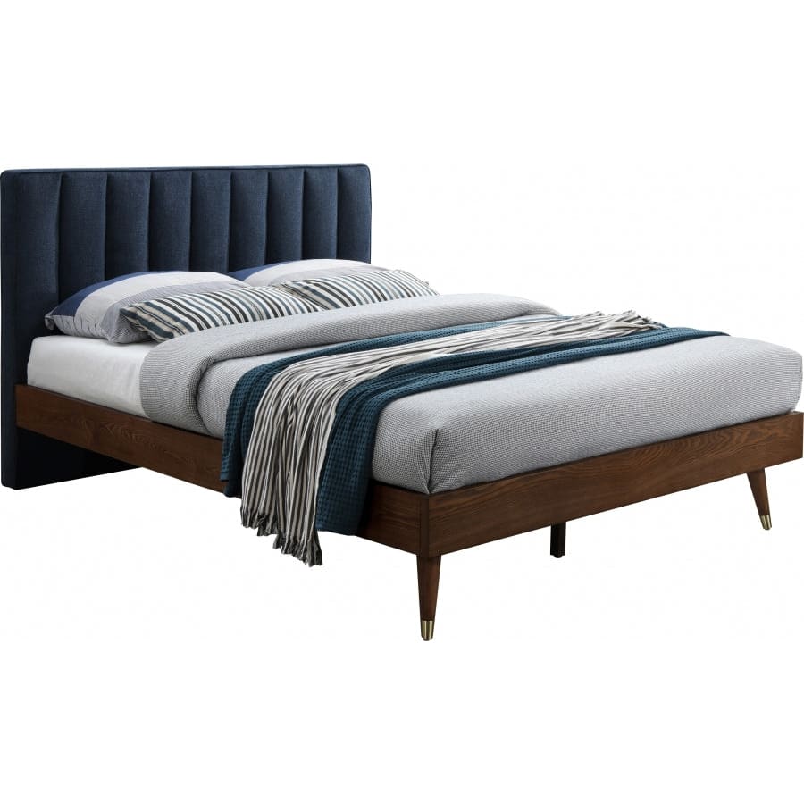 Meridian Furniture Vance Mid-Century Modern Polyester Linen Queen Bed - Navy - Bedroom Beds